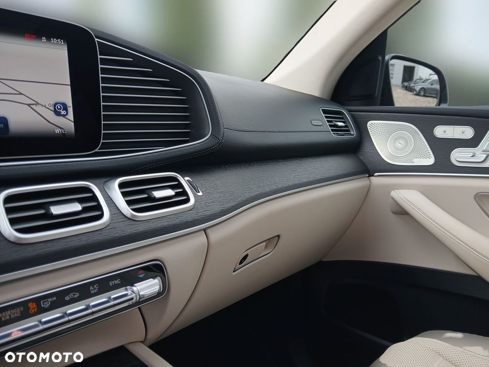 Mercedes-Benz GLE 300 d mHEV 4-Matic AMG Line - 27