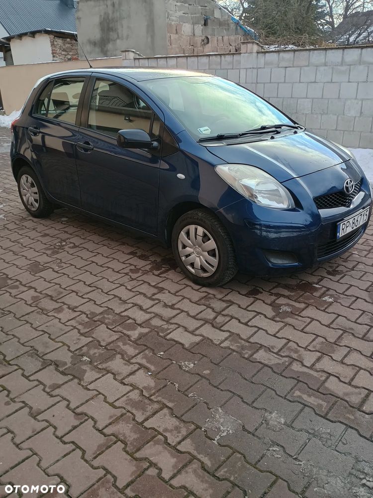 Toyota Yaris 1.0 Luna - 1
