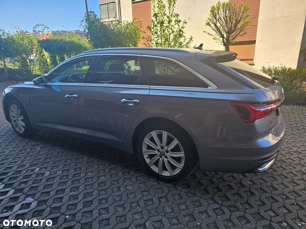Audi A6 Avant 40 TDI quattro S tronic - 9