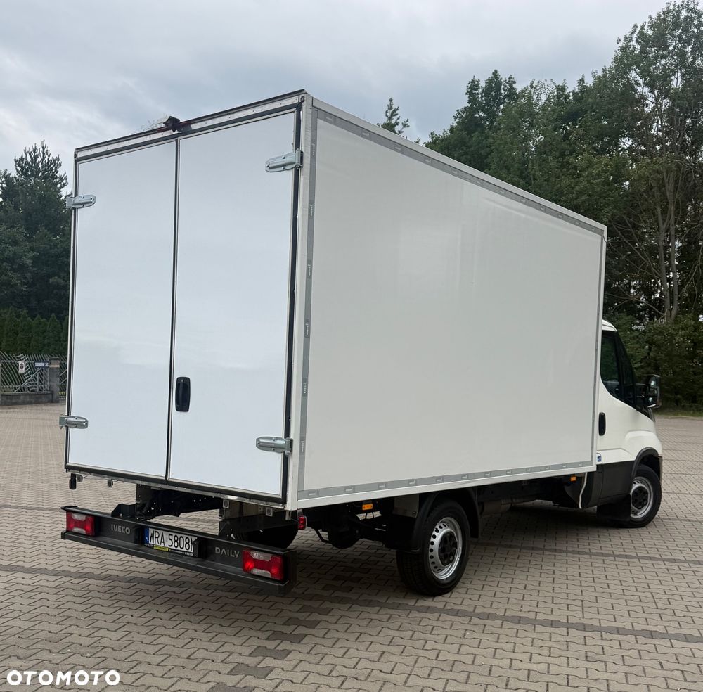 Iveco DAILY - 16