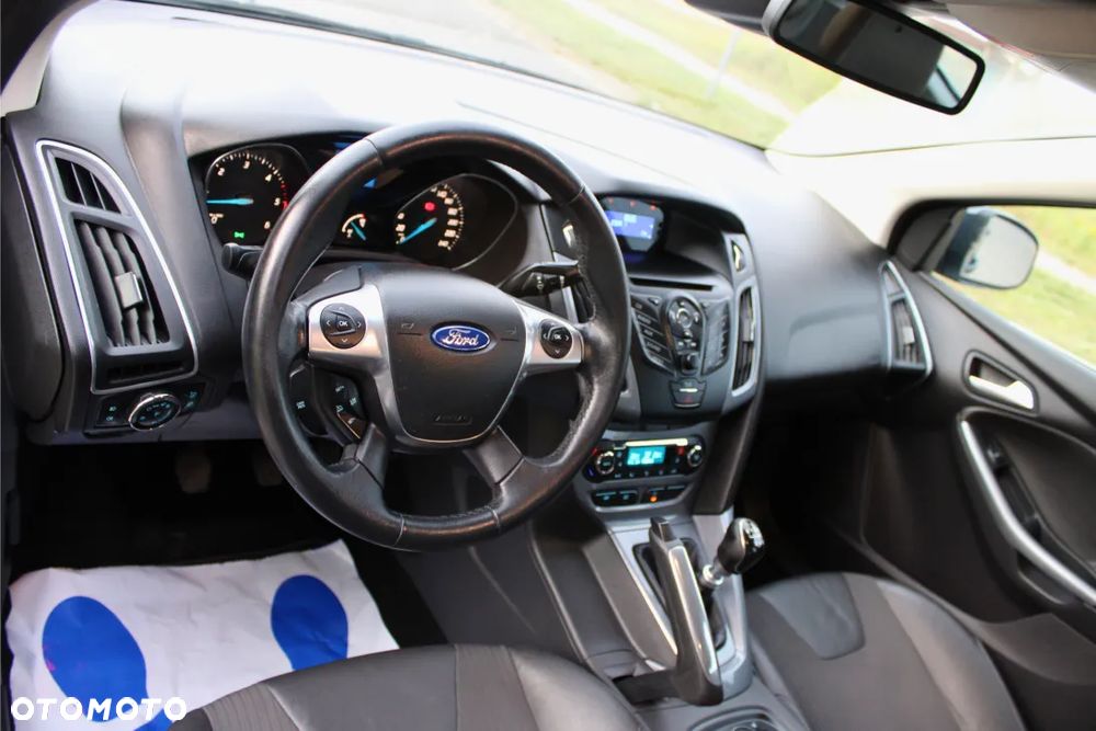 Ford Focus 1.6 TDCi Ambiente - 16