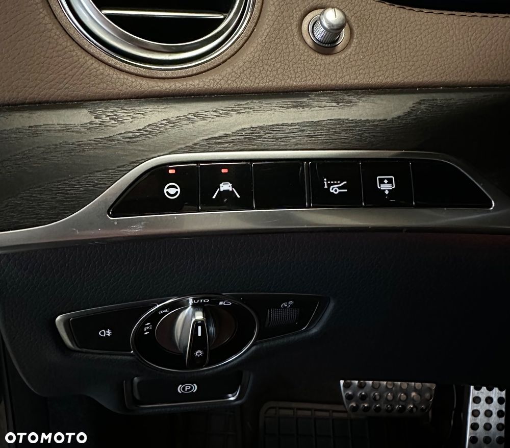 Mercedes-Benz Klasa S 400 d 4-Matic 9G-TRONIC - 26