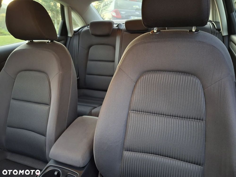 Audi A4 Limousine 1.8 TFSI Attraction - 24