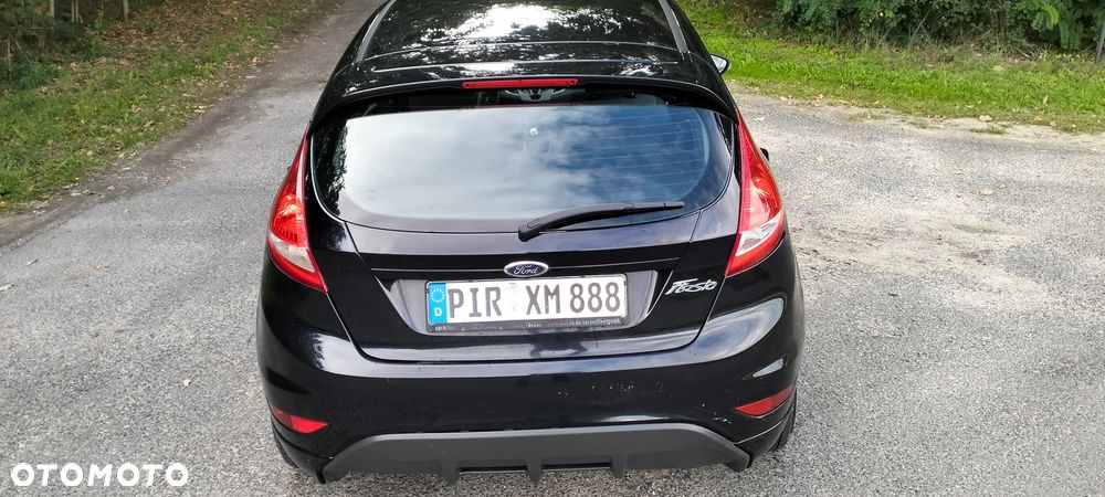 Ford Fiesta - 28