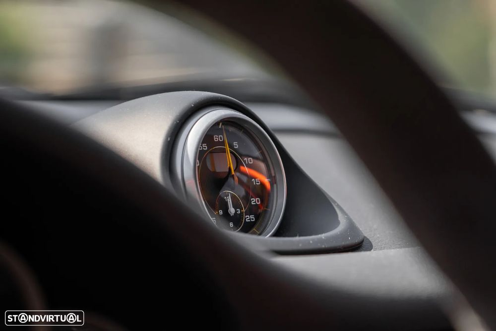 Porsche 911 (997) GT3 RS - 19