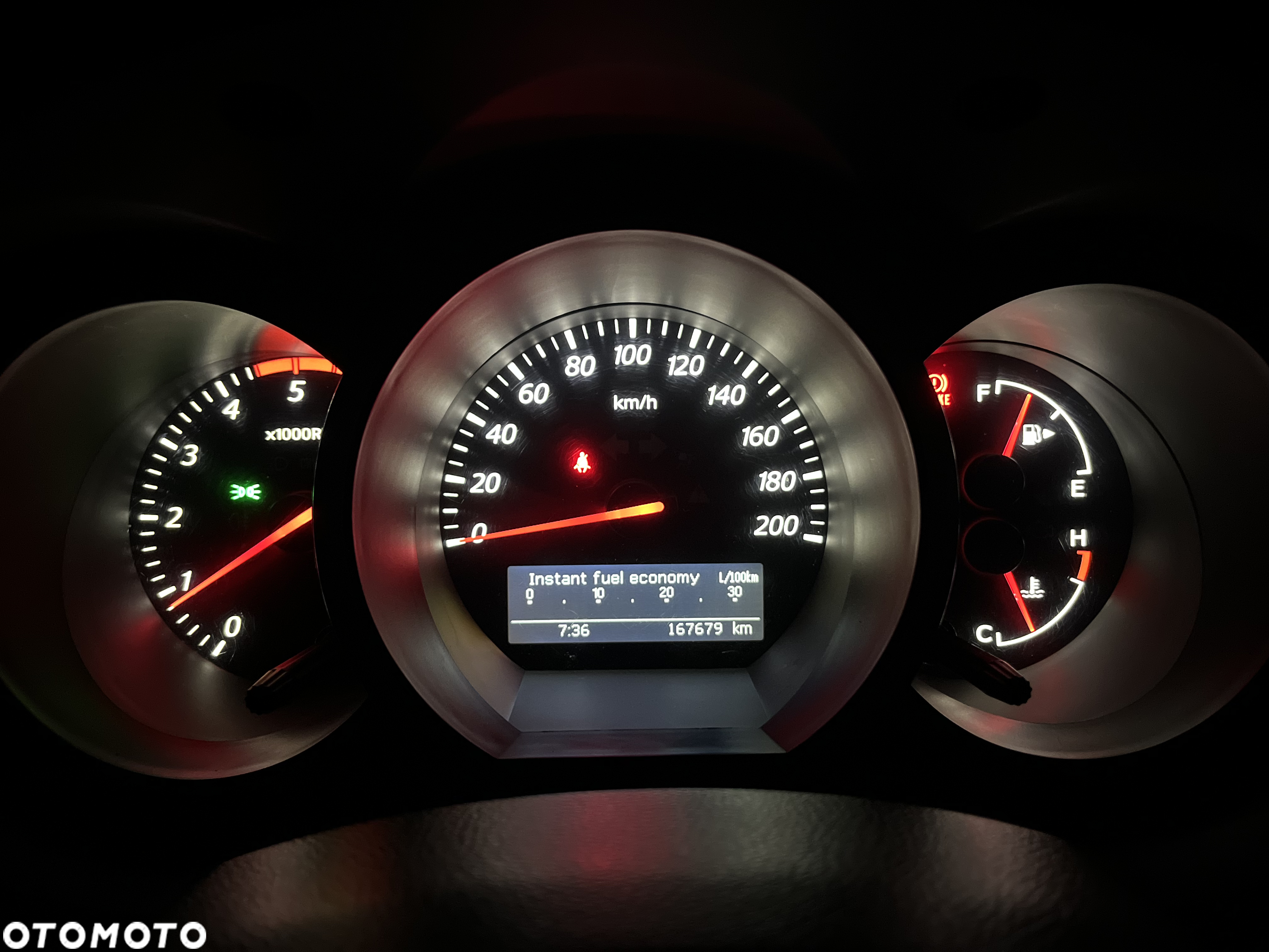 Suzuki Grand Vitara 1.9 DDiS De Luxe - 13