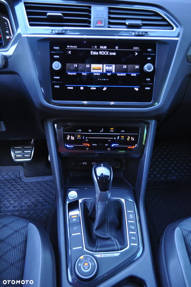 Volkswagen Tiguan 2.0 TDI SCR 4Mot R-Line DSG - 11
