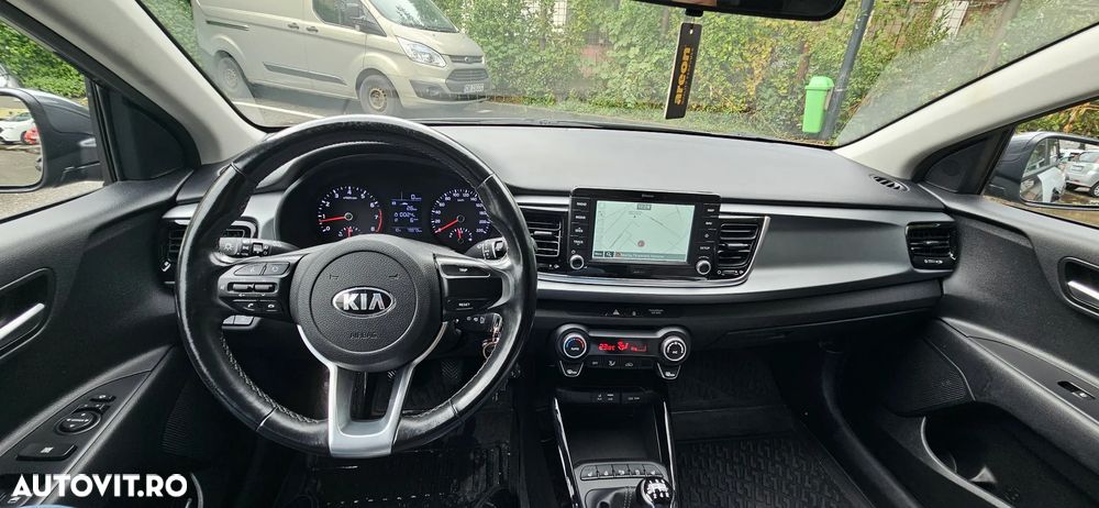 Kia Rio - 9