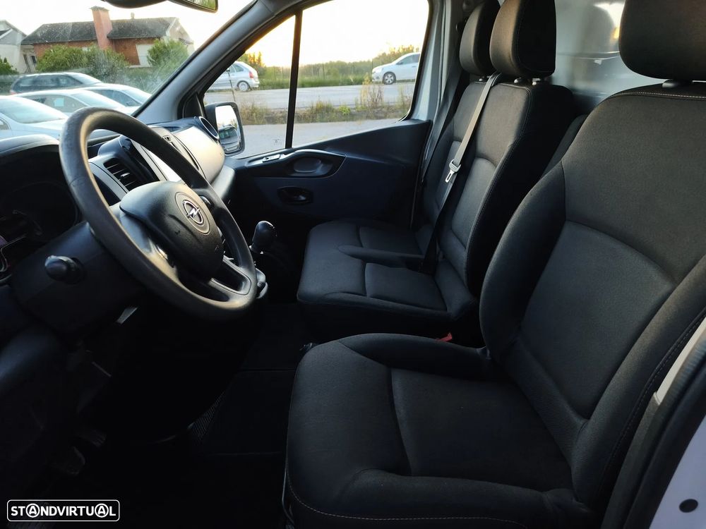 Opel Vívaro 1.6 CDTI 120cv Iva Dedutível - 11