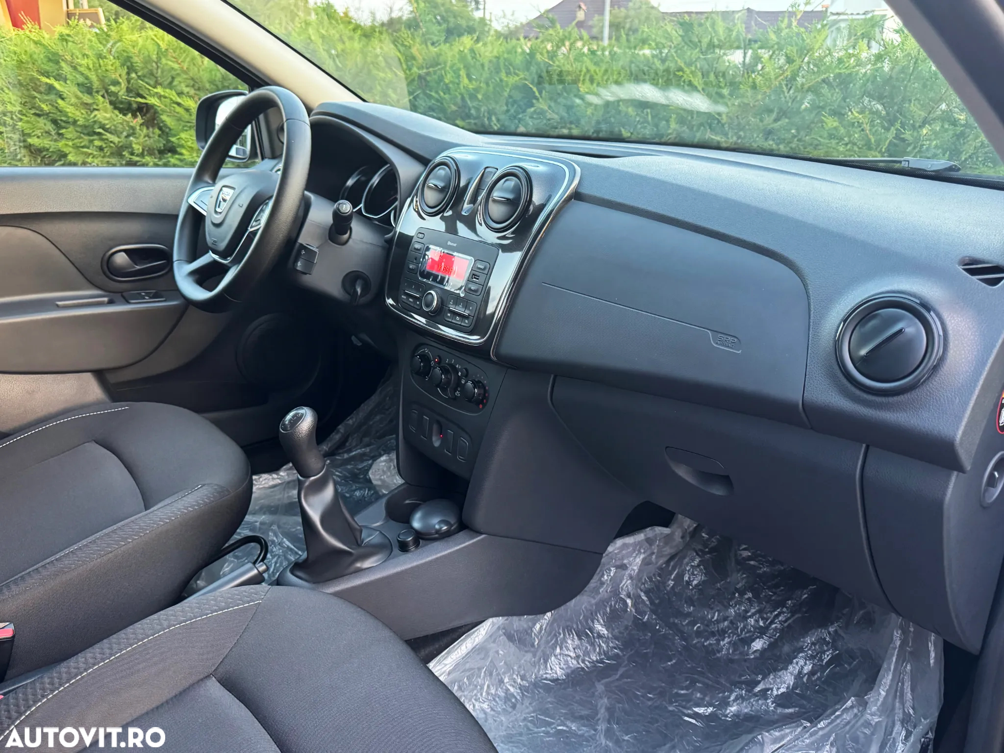 Dacia Logan 0.9 TCe Laureate - 11