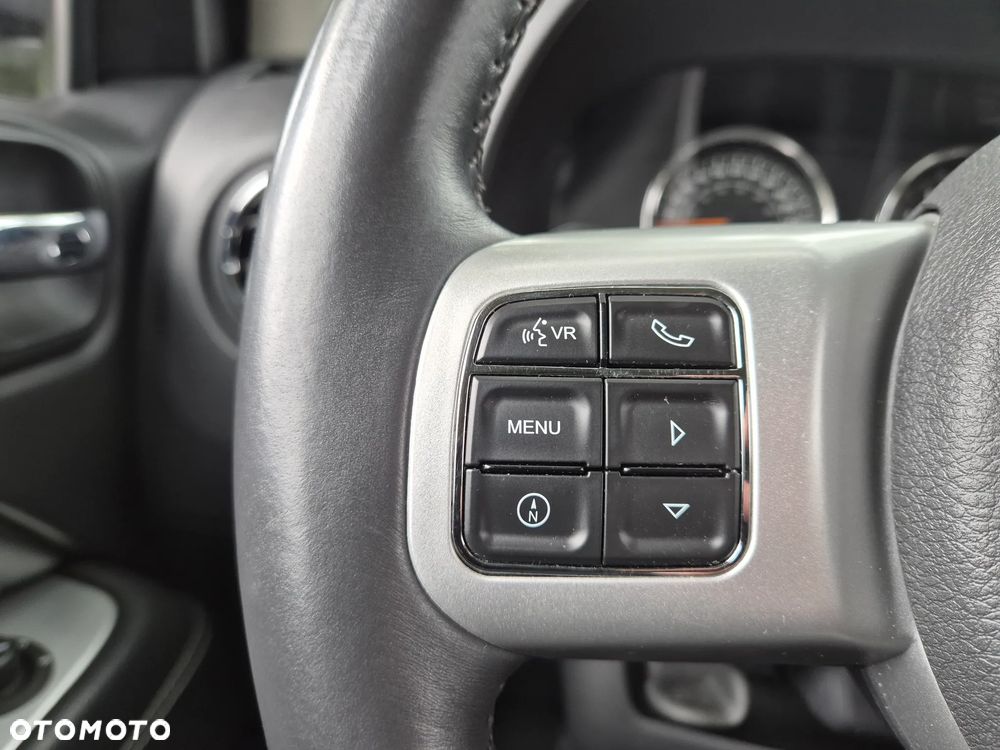 Jeep Compass - 18