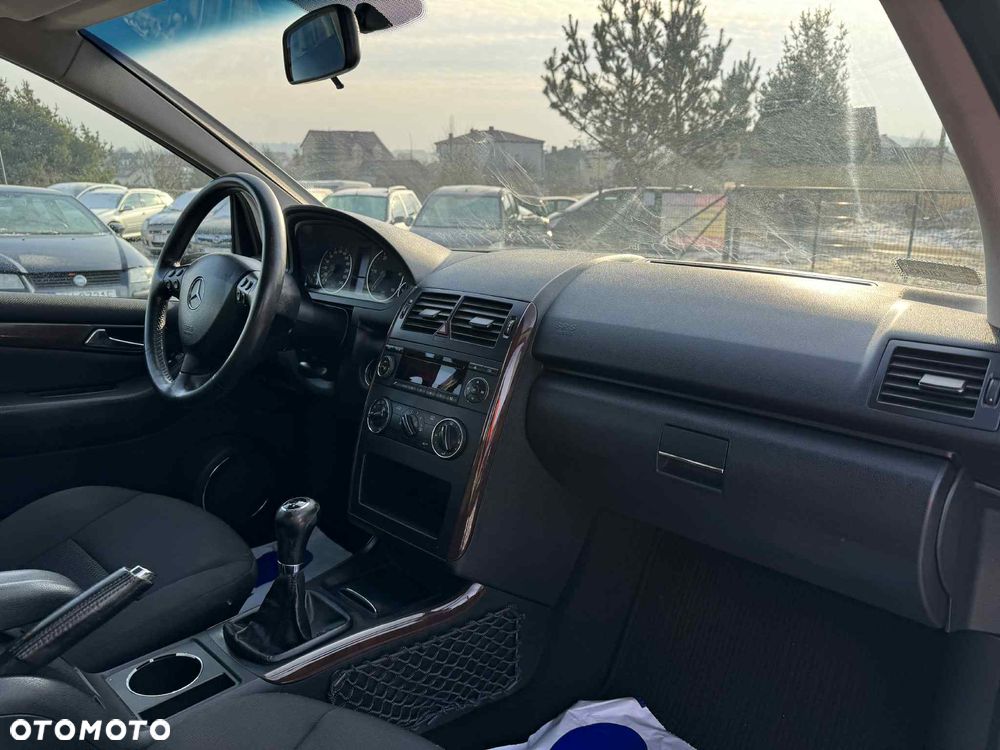 Mercedes-Benz Klasa A 160 CDI Avantgarde - 14