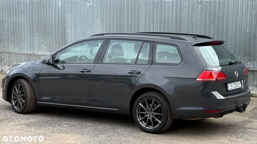 Volkswagen Golf - 20