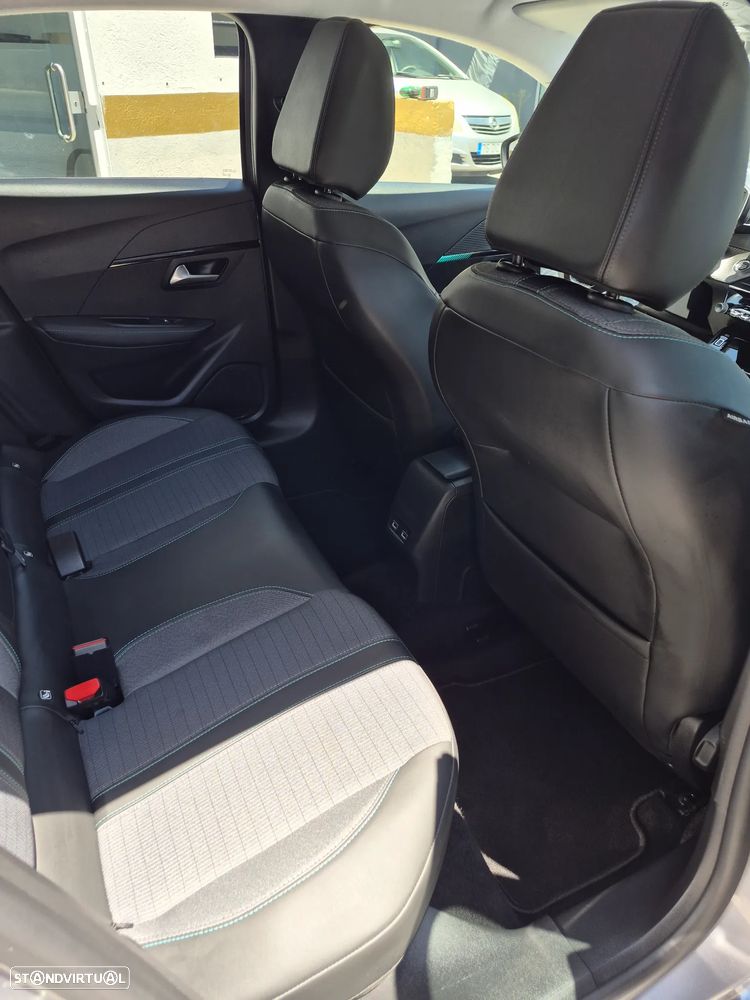 Peugeot 208 1.2 PureTech Allure - 24