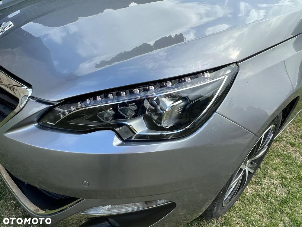 Peugeot 308 1.2 PureTech Allure S&S - 1