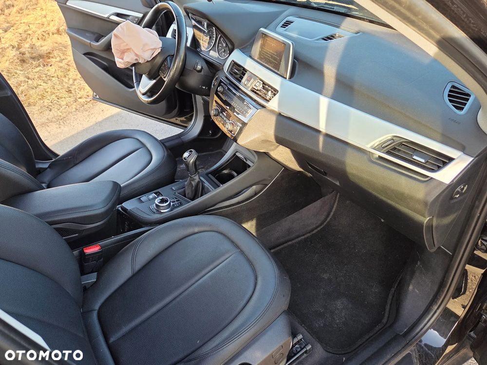 BMW X1 sDrive16d Sport Line - 15