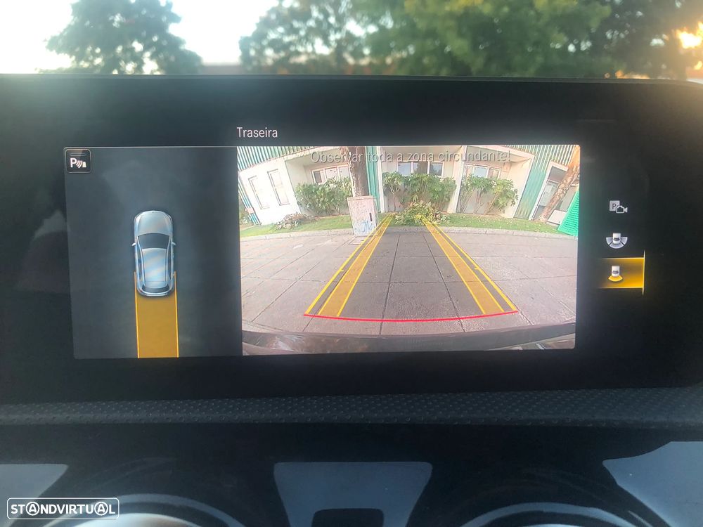 Mercedes-Benz A 180 - 25