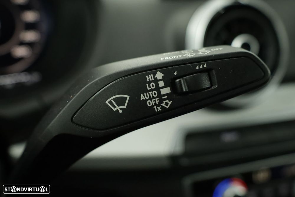 Audi Q2 30 TFSI Advanced - 17