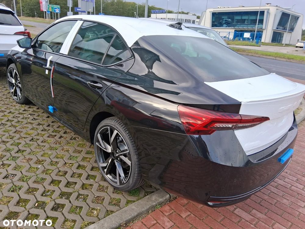 Skoda Octavia 1.5 TSI mHEV Sportline DSG - 3