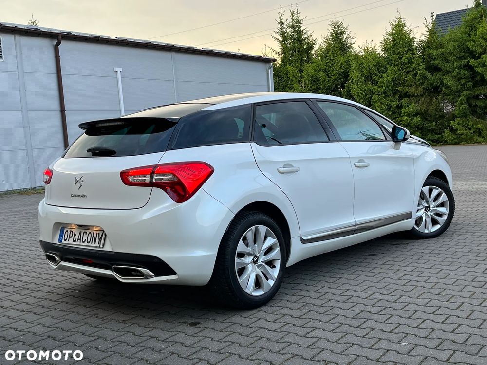 Citroën DS5 HDi 165 SportChic - 5
