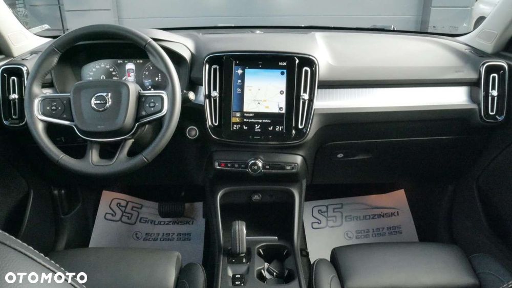 Volvo XC 40 - 9