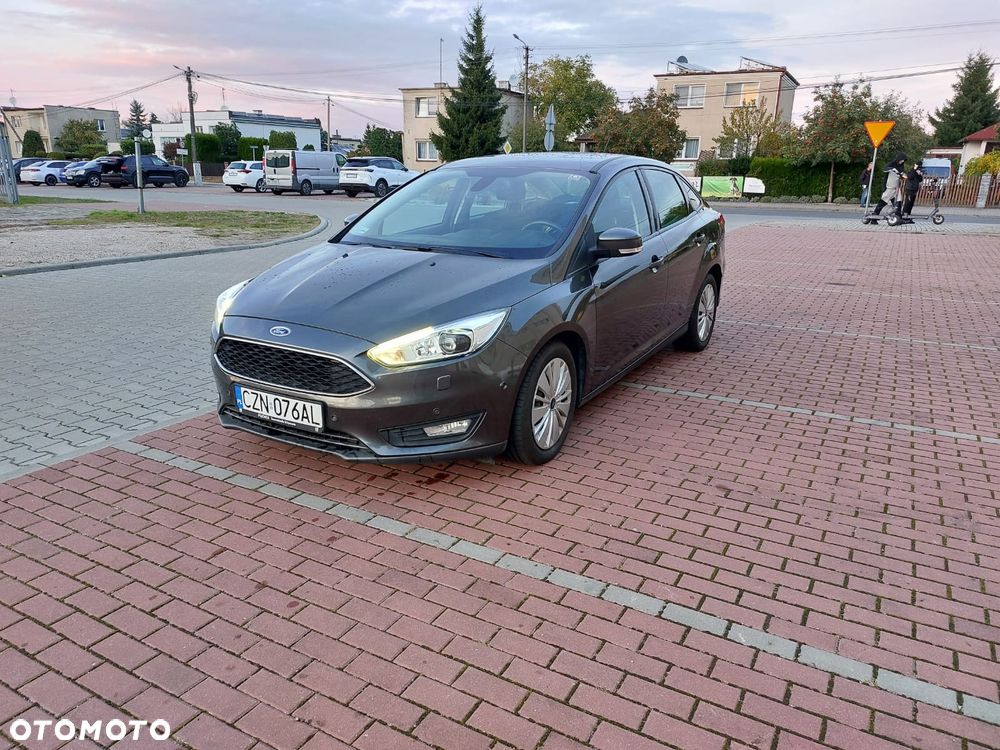 Ford Focus - 1