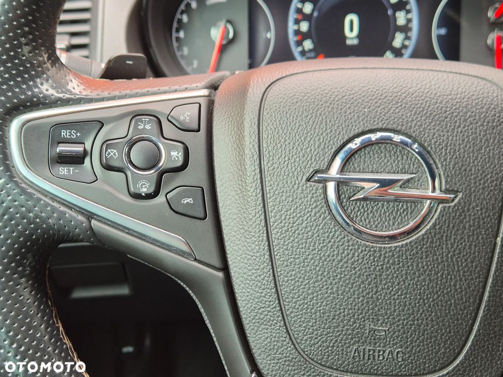 Opel Insignia 2.0 Turbo 4x4 Innovation - 24