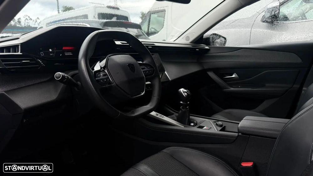 Peugeot 308 1.2 PureTech Allure - 11
