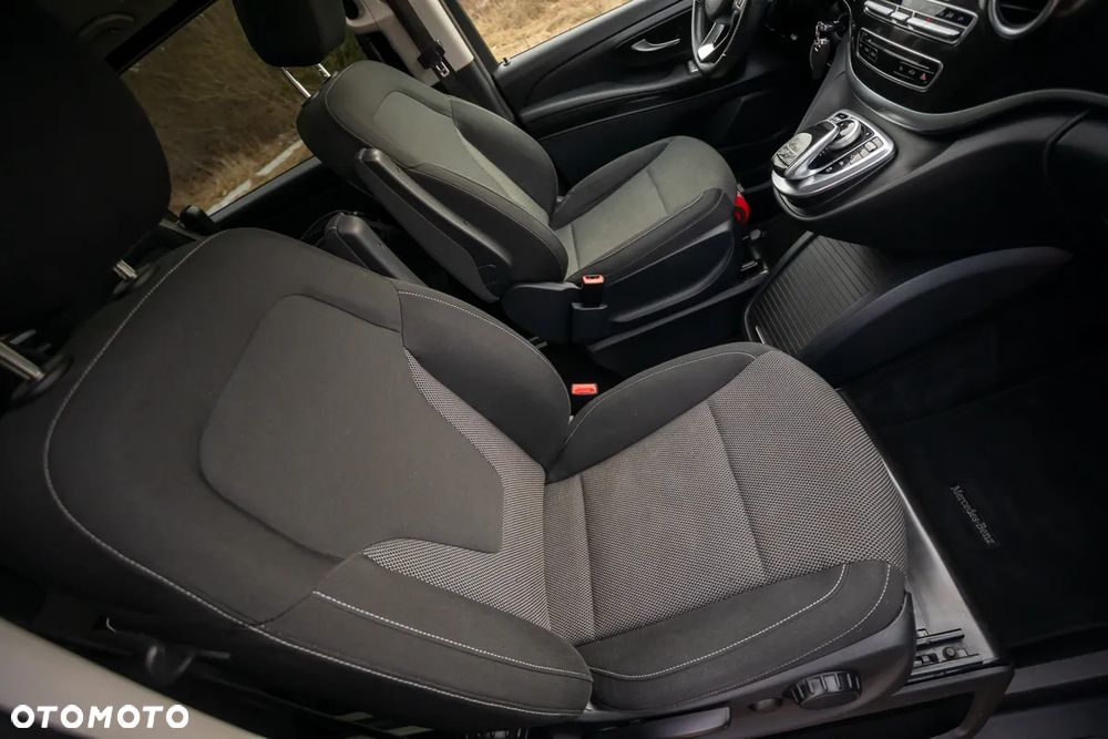 Mercedes-Benz Klasa V 250 (BlueTEC) d lang 4Matic 7G-TRONIC Edition - 29