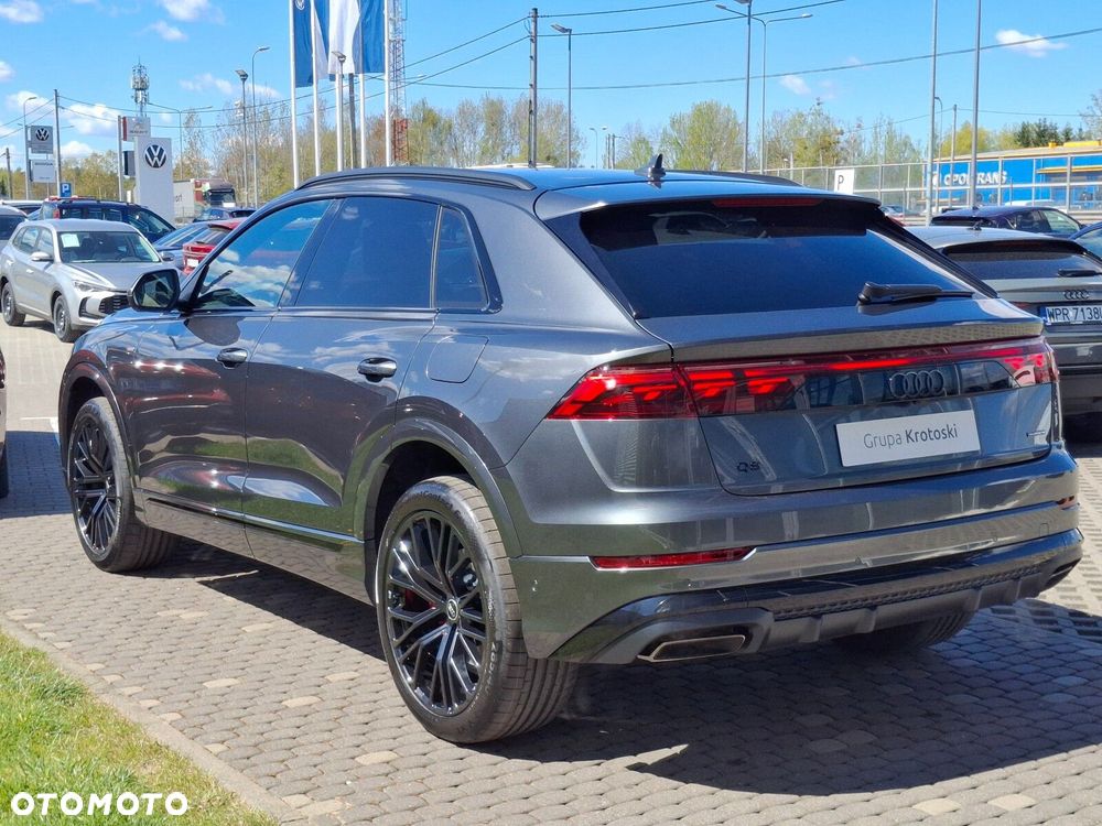 Audi Q8 - 4