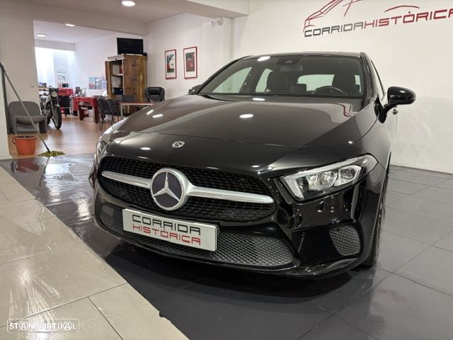 Mercedes-Benz A 180 d Style Plus - 33