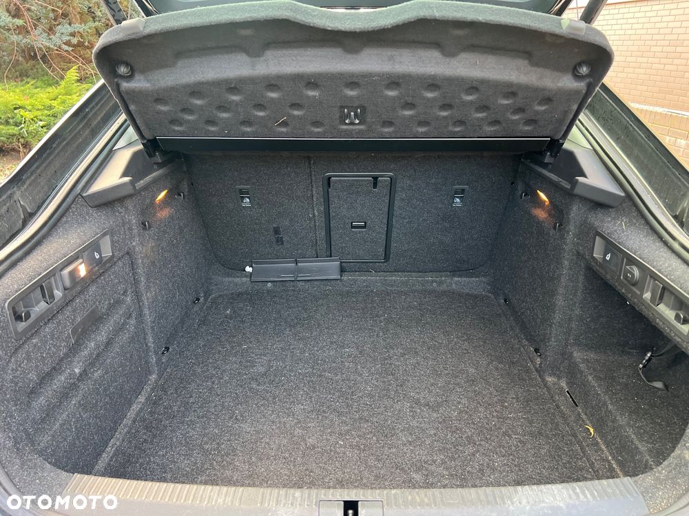 Skoda Superb 2.0 TDI DSG L&K - 6