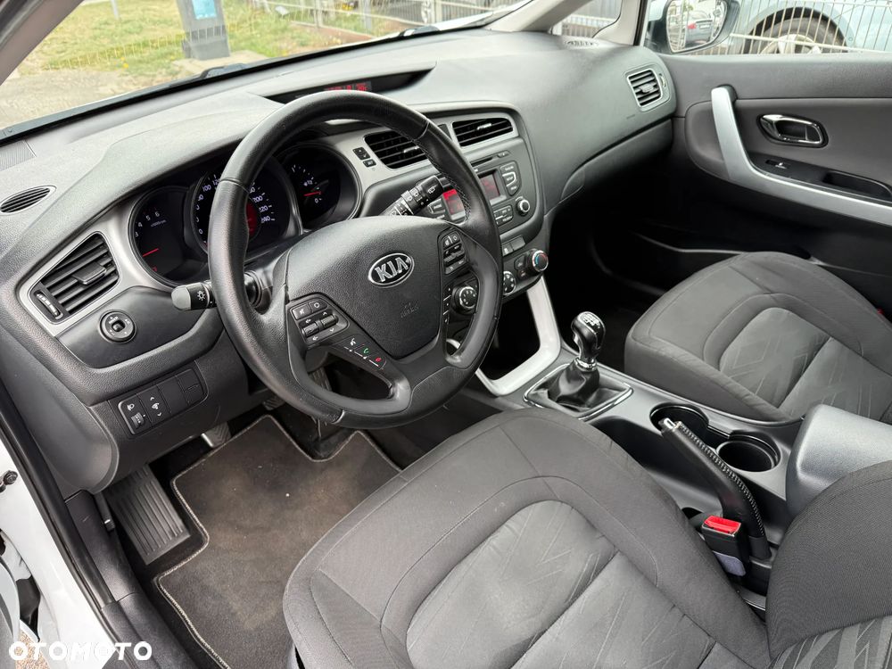 Kia Ceed 1.6 CRDi L - 13