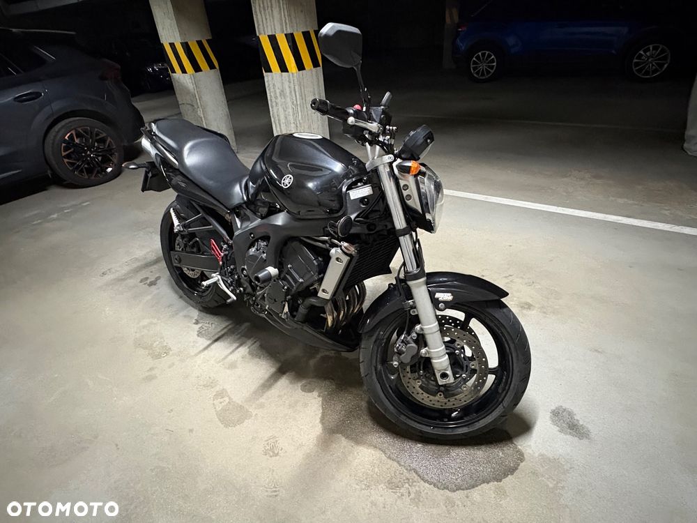 Yamaha FZ6 - 1