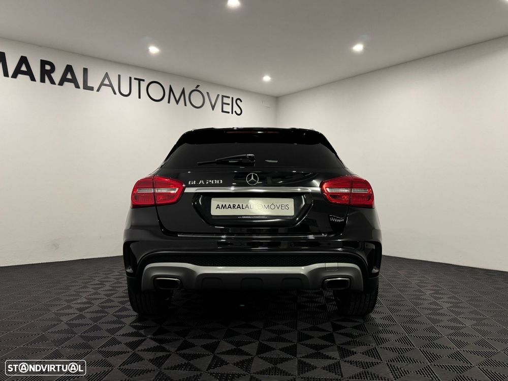 Mercedes-Benz GLA 200 - 5