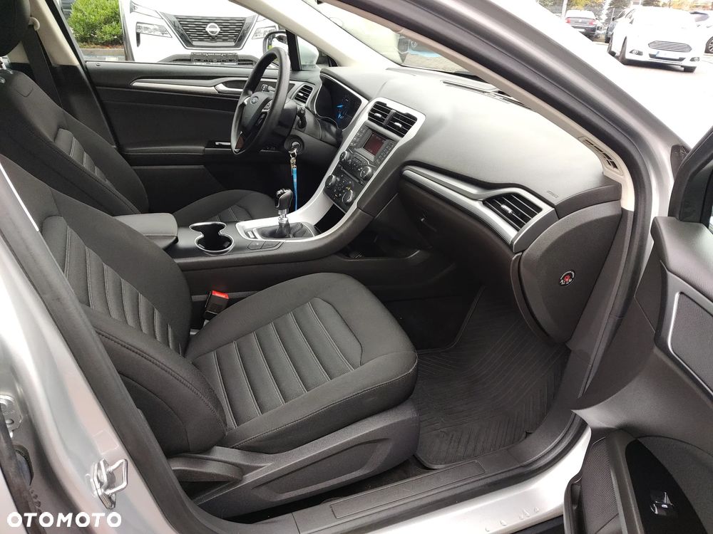 Ford Mondeo 1.5 EcoBoost Trend - 15