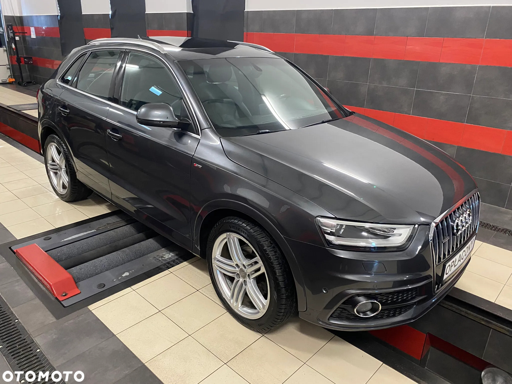 Audi Q3 2.0 TDI Quattro Edycja Specjalna S tronic - 4