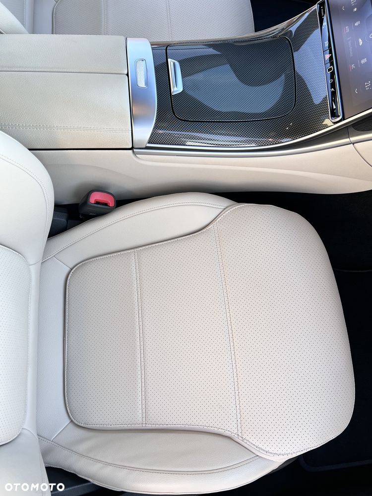 Mercedes-Benz Klasa C 200 4Matic 9G-TRONIC - 10