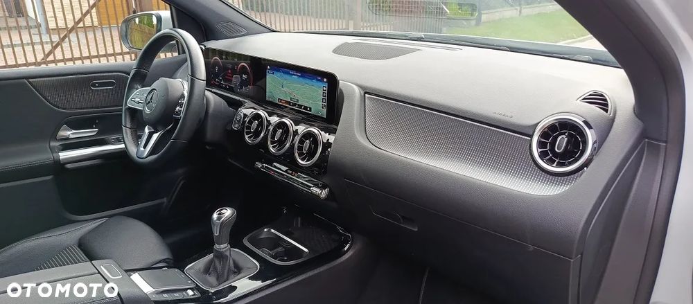 Mercedes-Benz Klasa B 200 Edition 2020 - 15