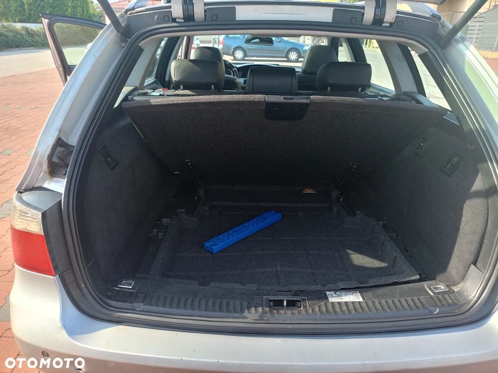 BMW Seria 5 525d Edition Fleet - 11