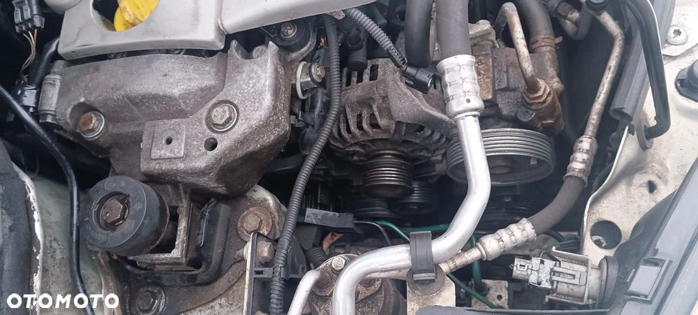 Renault Scenic 2.0 16V Alize - 13