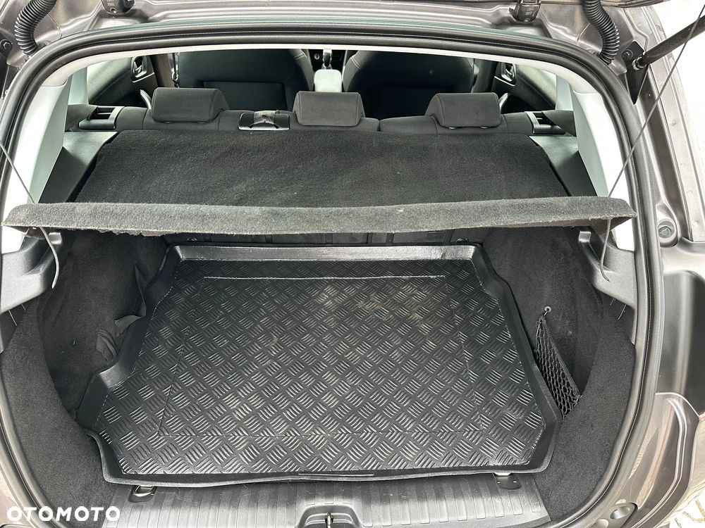 Peugeot 2008 82 VTI Allure - 9