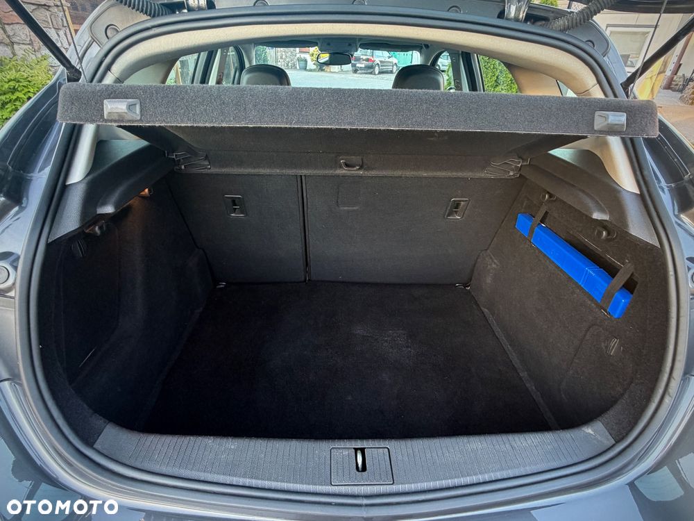 Opel Astra 1.4 T Cosmo - 21