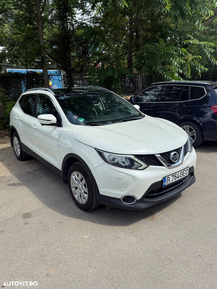 Nissan Qashqai 1.6 DCI Xtronic TEKNA - 2