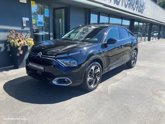 Citroën C4 1.2 PureTech Shine - 1