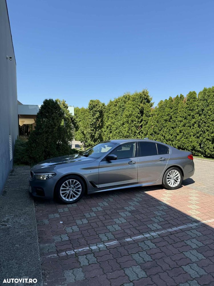 BMW Seria 5 530d xDrive AT - 4