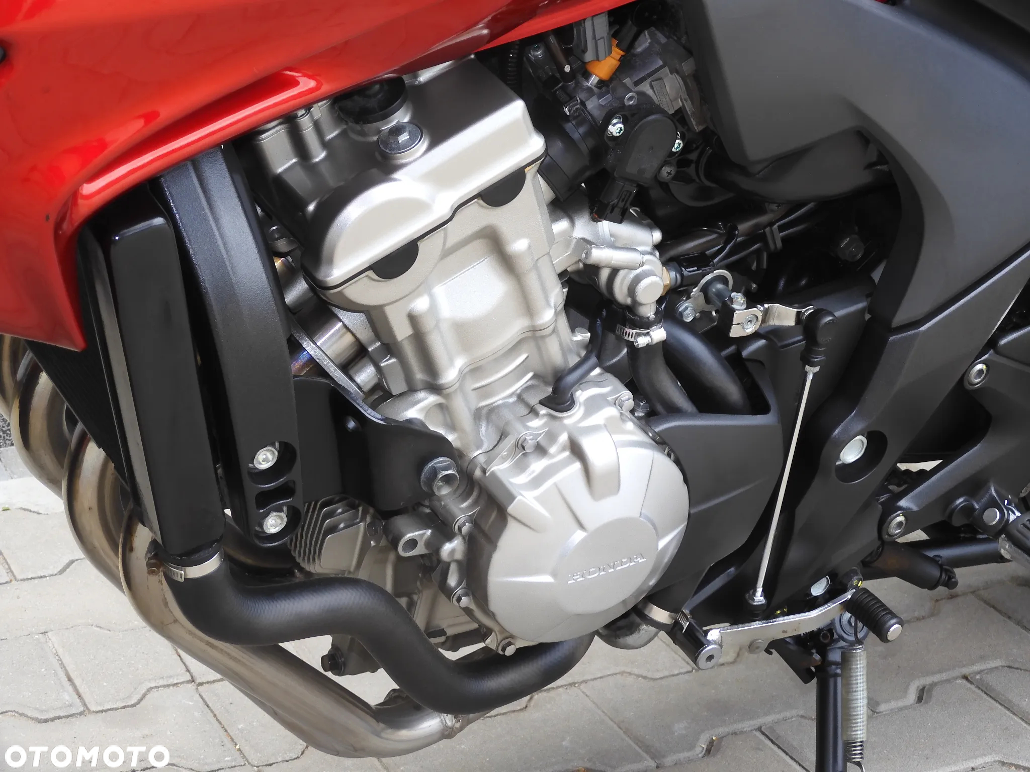 Honda CBF - 37