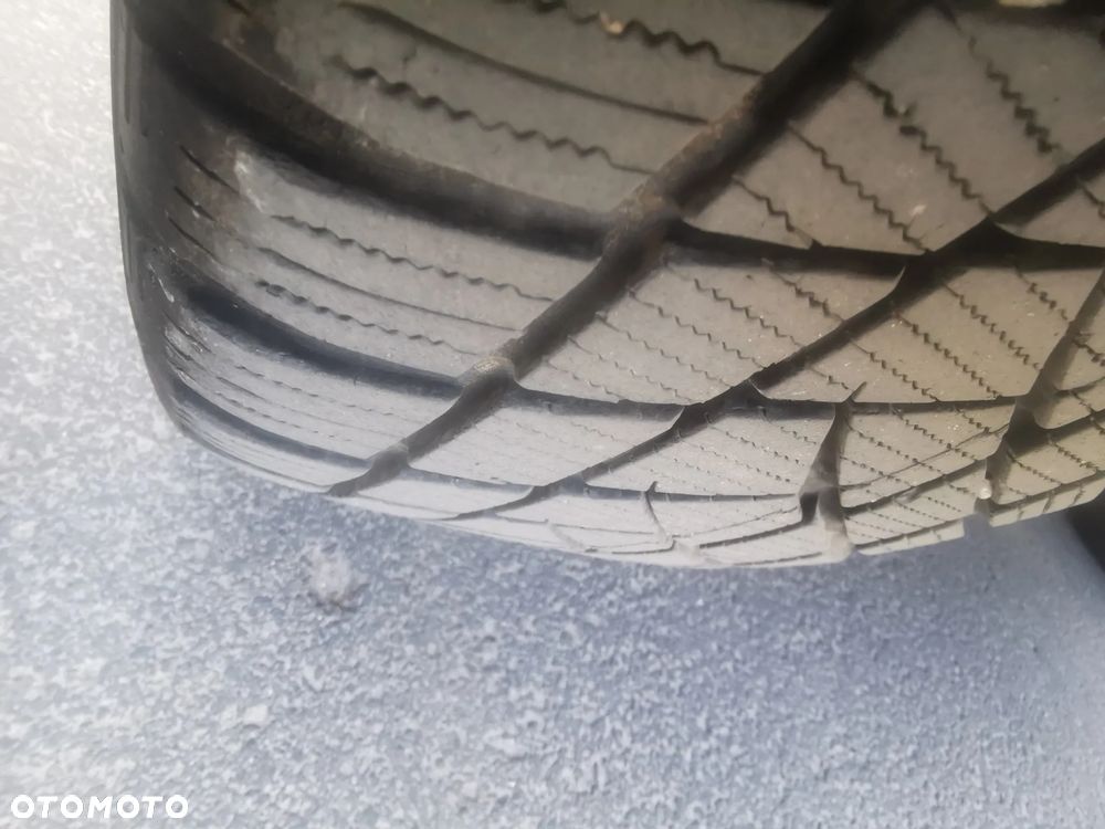 Ford Kuga 2.0 TDCi 4x4 Titanium - 27