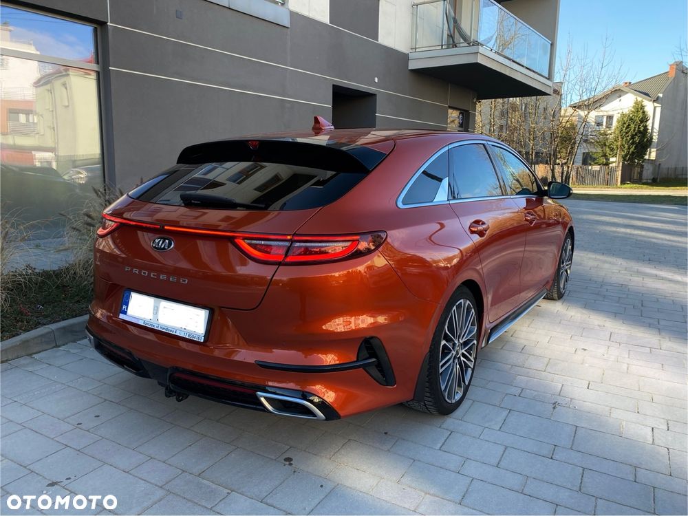 Kia ProCeed 1.4 T-GDI DCT7 OPF GT LINE - 12