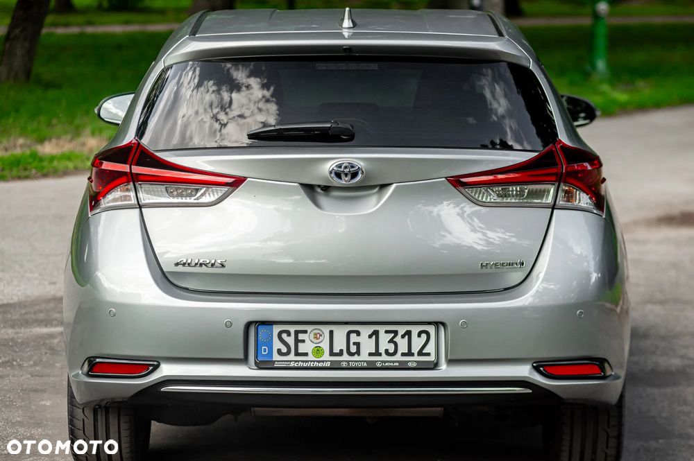 Toyota Auris Hybrid 135 Premium - 15